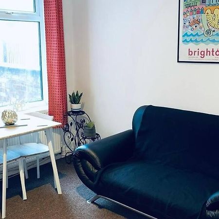 Comfortable Town House In Coventry City Centre Βίλα Εξωτερικό φωτογραφία